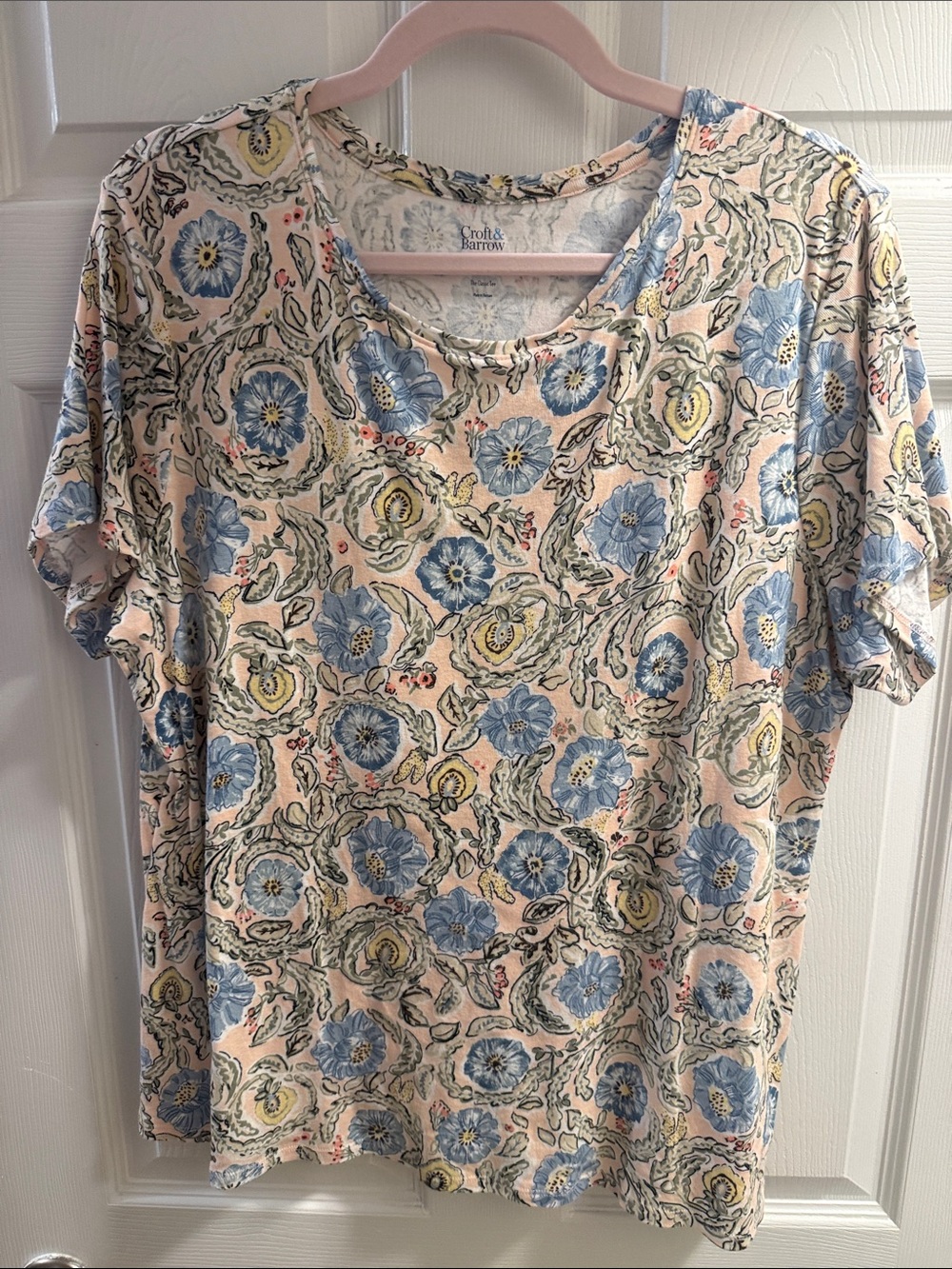 croft & barrow Cream Short-Sleeve Floral Tee with Blue and Yellow Flowers